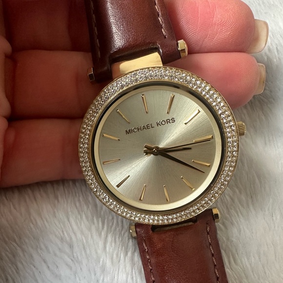 Women’s Michael Kors Leather Wristband Watch MK-2363 - Picture 2 of 13